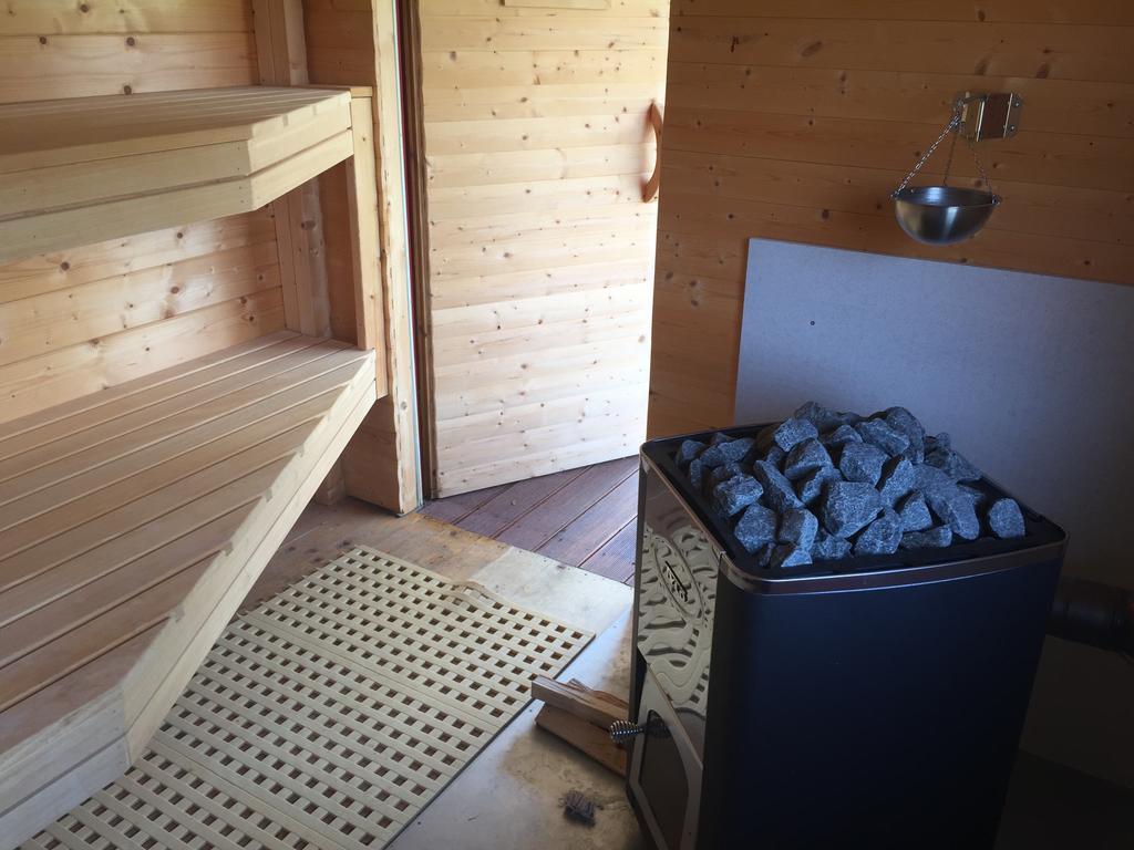 Romantic Wooden Lodge,Sauna,Schwimmteich,Alleinstehend,Absolut Ruhig Hessisch Oldendorf Pokoj fotografie